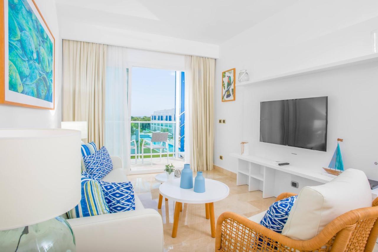 Cana Rock Condos Infinity Pool & Beach Suites Punta Cana Exterior foto